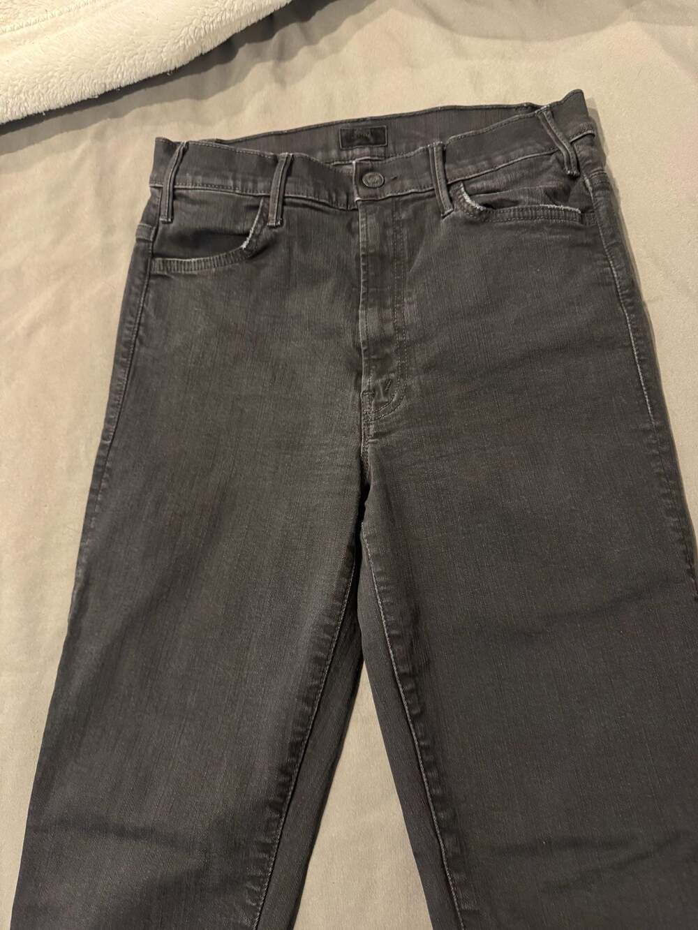 MOTHER The Hustler Ankle Fray Jeans Not Guilty Black High Rise Crop Size 28